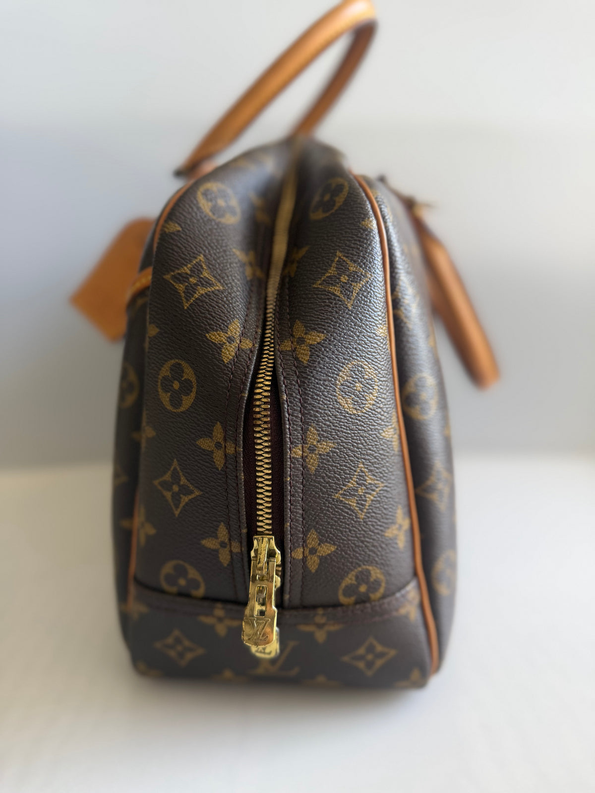 Louis Vuitton Deauville