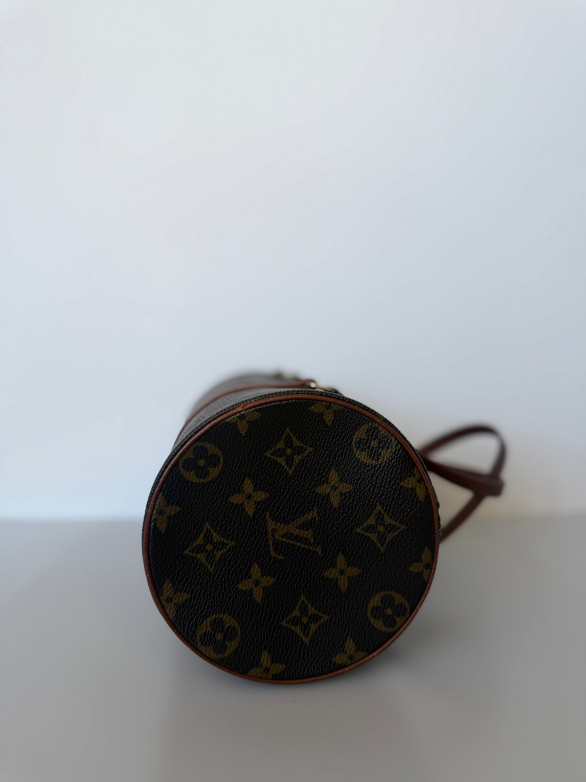 Vintage Louis Vuitton Papillon 26 Barrel Bag
