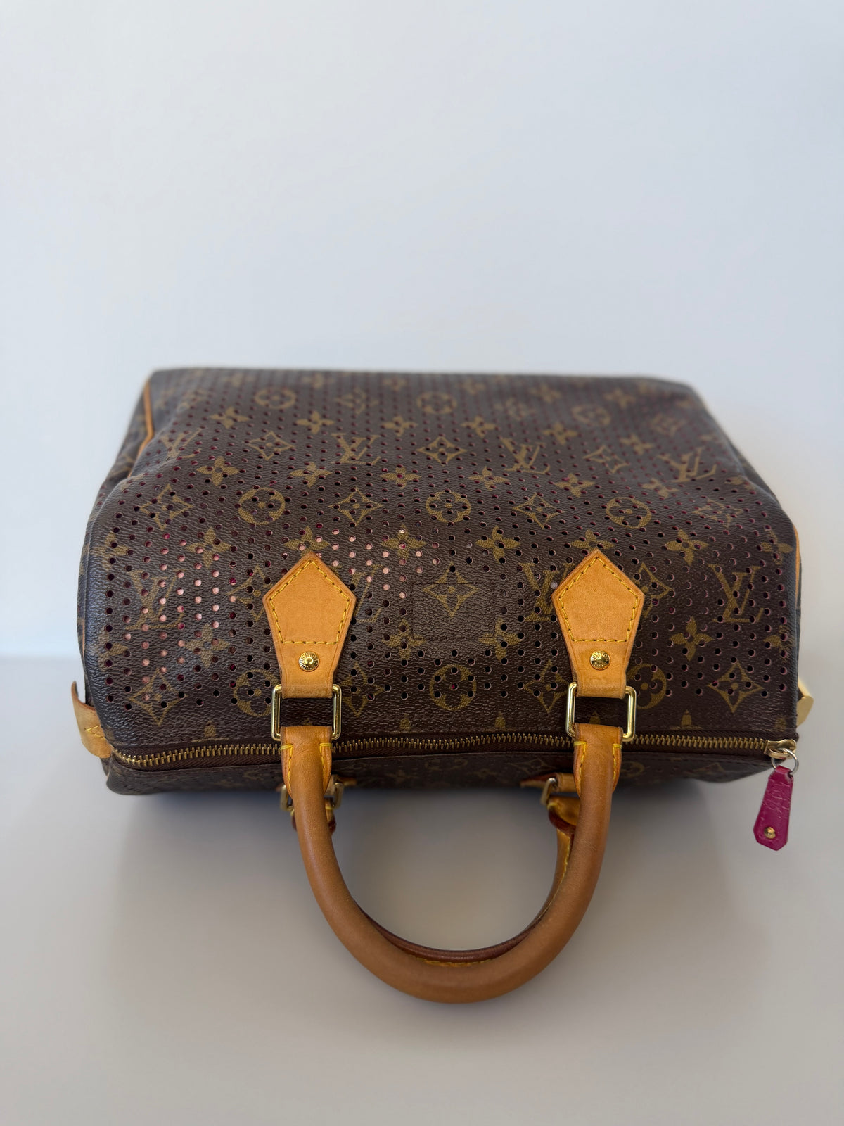 Limited Edition 2006 Louis Vuitton Monogram Perforated Speedy 30 Handbag - Fuschia Interior