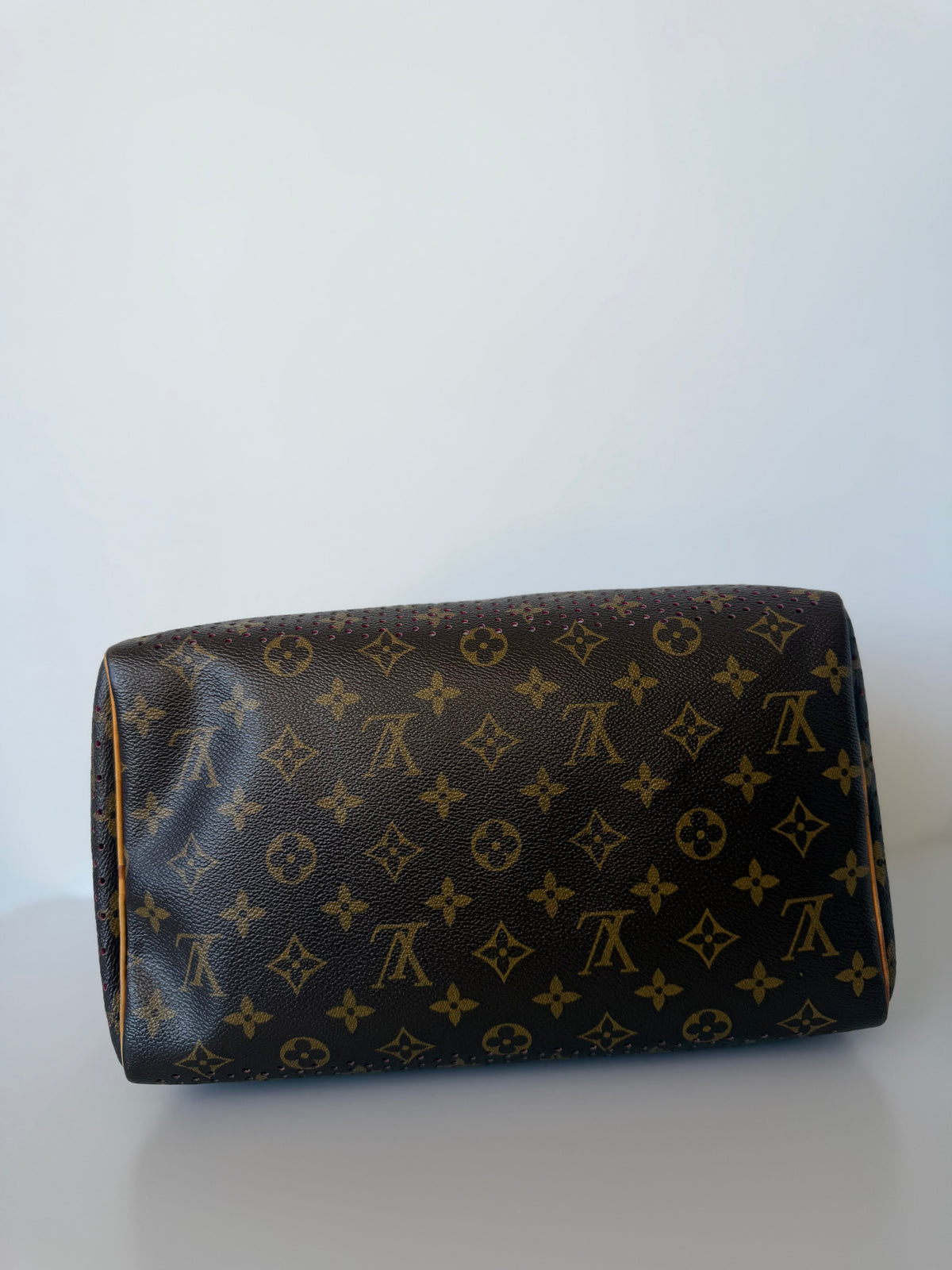Limited Edition 2006 Louis Vuitton Monogram Perforated Speedy 30 Handbag - Fuschia Interior