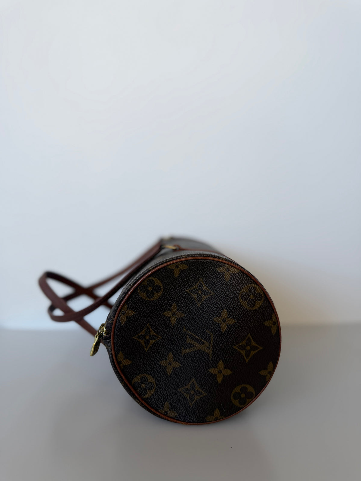 Vintage Louis Vuitton Papillon 26 Barrel Bag