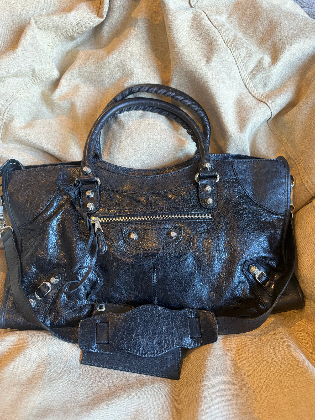 (VERY RARE) Balenciaga City Giant 12 Part Time in Agneau Leather & Silver Hardware 2-Way Bag - Black